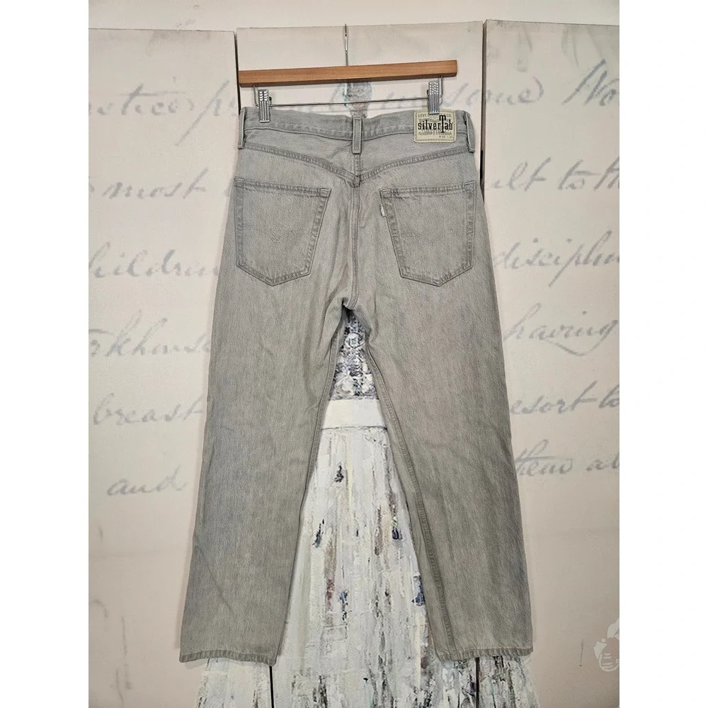 Levis SilverTab brand levi